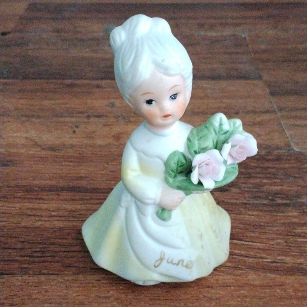 Brinn’s June flower girl Vintage
